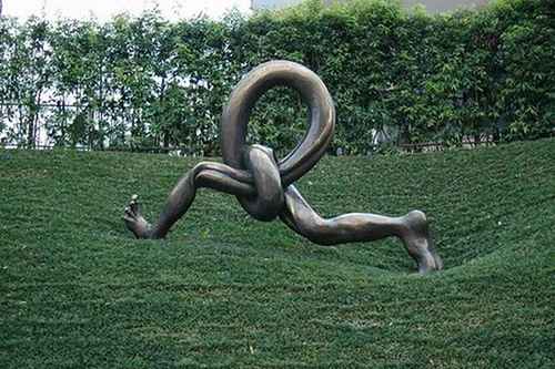 Running in Knots